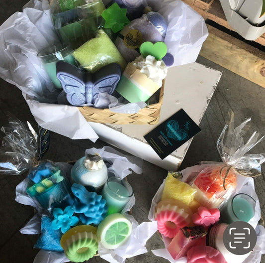 Pamper me up mystery soapy soak bundle